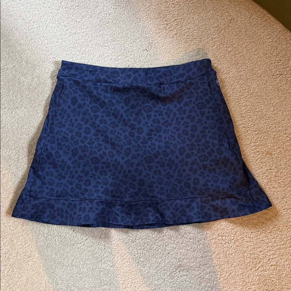 NWT - Renwick Navy blue Leopard Print Skort